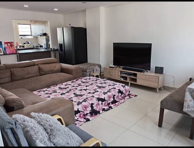 3 BEDROOM SECTIONAL TITLE FOR SALE IN ESCOMBE